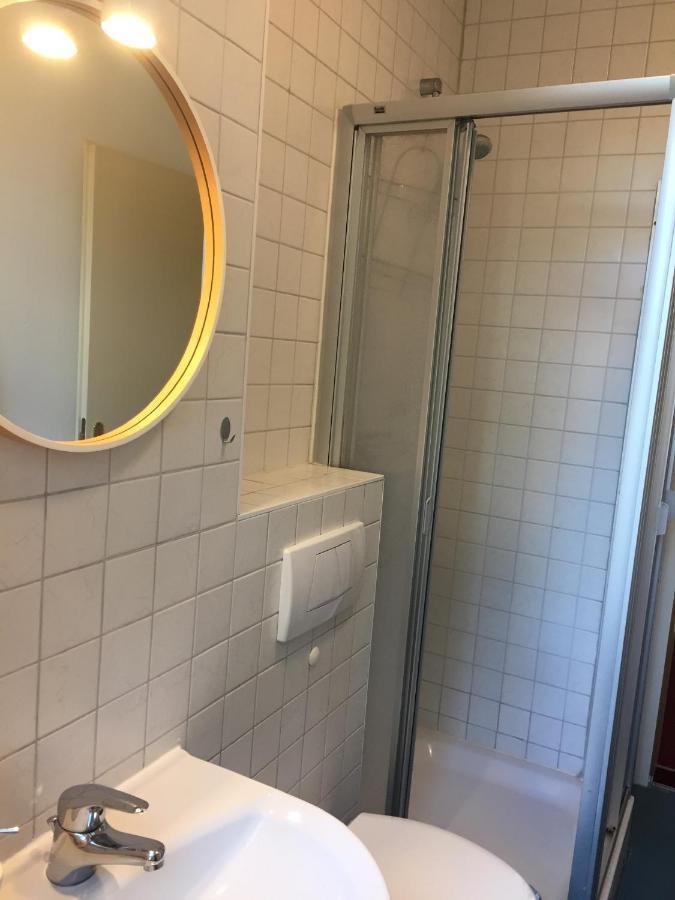 Ferienwohnung Huttenstrasse Halle Галль Экстерьер фото